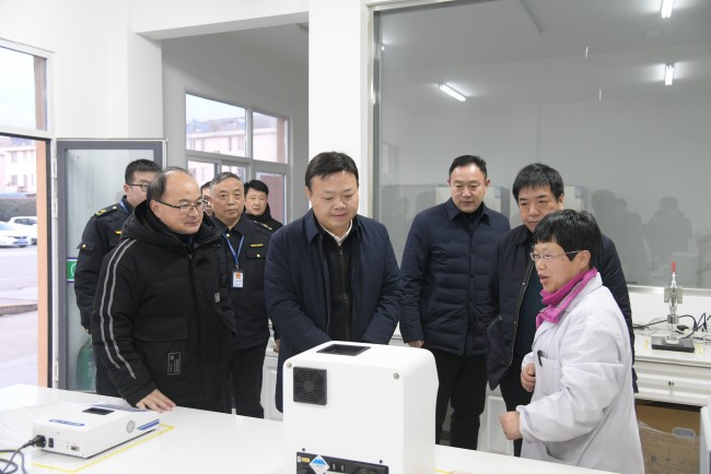 射陽縣副縣長陳劍峰一行到淮海調(diào)研.jpg