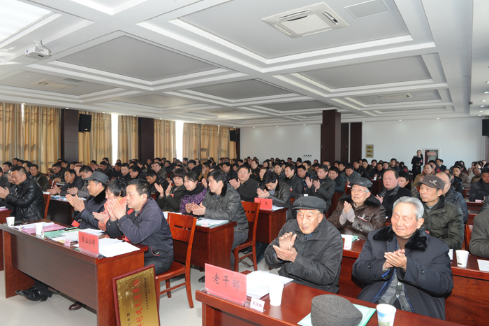 淮海農(nóng)場召開第六屆職工代表大會第六次會議5.jpg